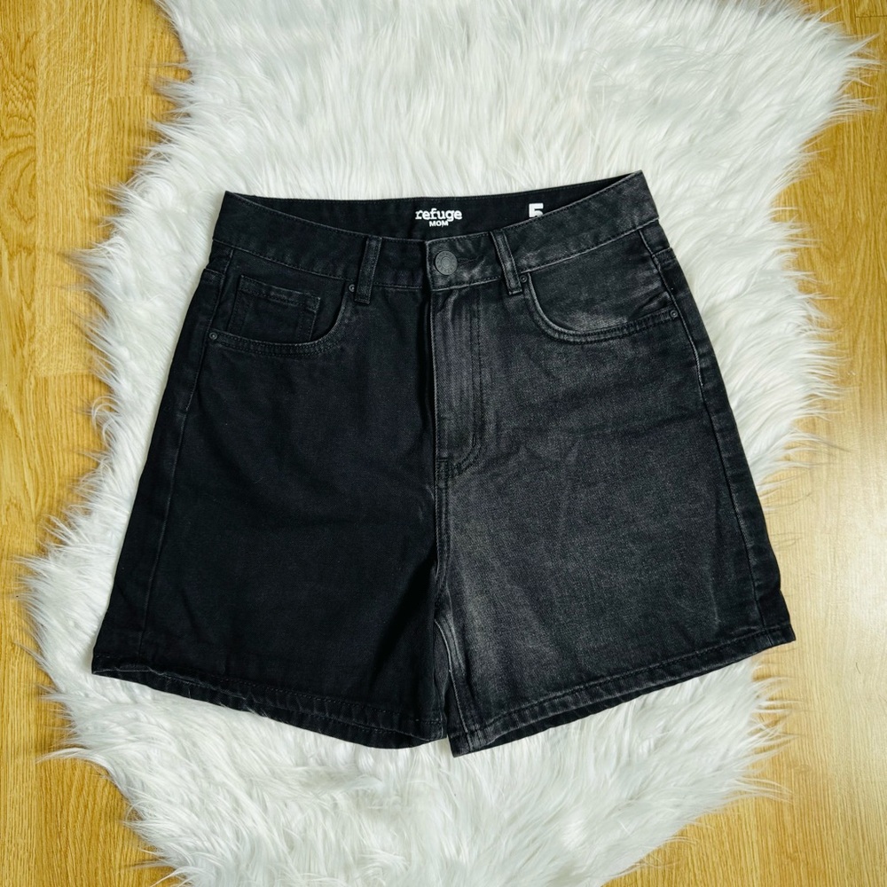 URBAN PLANET | Two Toned Black Vintage High Rise Denim Shorts Size 5